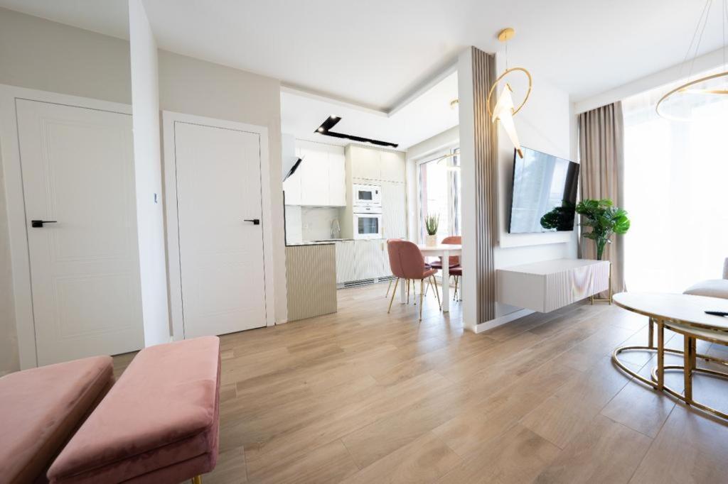 Rodzinne Apartamenty Bardzo Blisko Plazy ريفال المظهر الخارجي الصورة