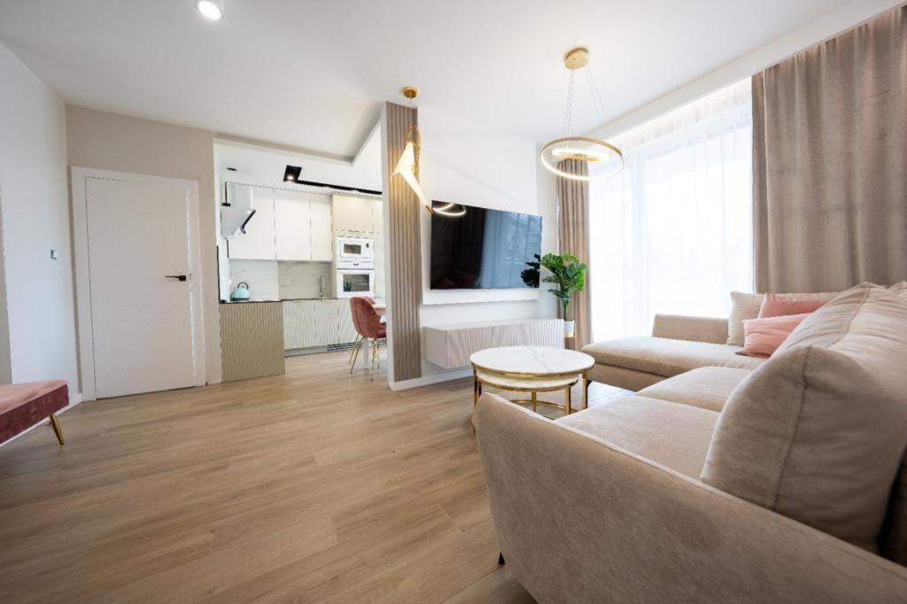 Rodzinne Apartamenty Bardzo Blisko Plazy ريفال المظهر الخارجي الصورة