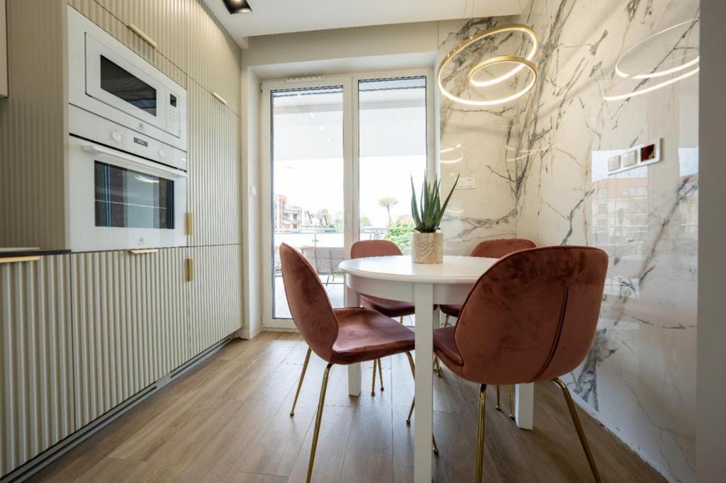 Rodzinne Apartamenty Bardzo Blisko Plazy ريفال المظهر الخارجي الصورة